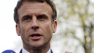 Ucraina, Macron: "Genocidio? Crimini di guerra, attenti alle parole"