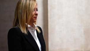 Ucraina, Meloni arrivata a Kiev: visita Bucha e Irvin poi incontro con Zelensky