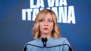 Ucraina, Meloni oggi a Londra per rilanciare il tavolo Usa-Ue: la proposta della premier