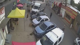 Ucraina, missili Russia sul mercato: 17 morti - Video
