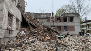 Ucraina, missili su Chernihiv: 13 morti