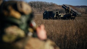 Ucraina, Nato ha dato 65 miliardi in armi: "Continueremo"