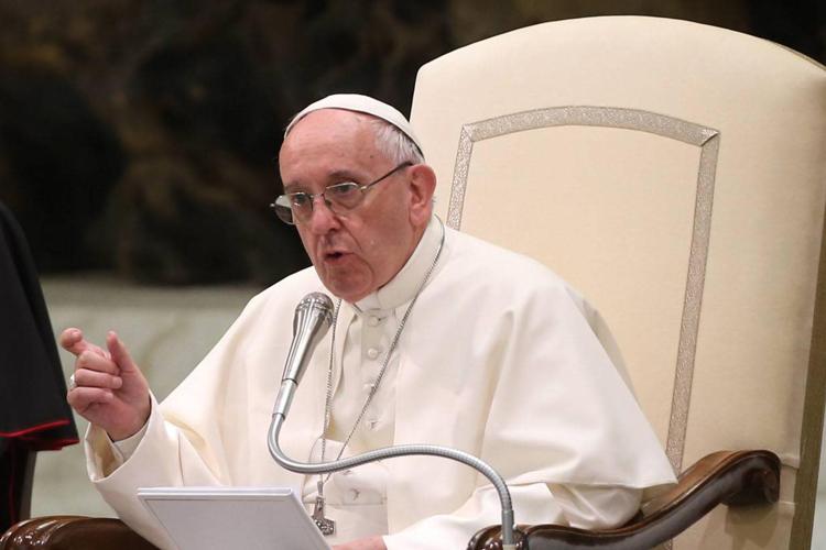 Ucraina, nuovo appello del Papa: "La guerra è una pazzia, fermatevi"