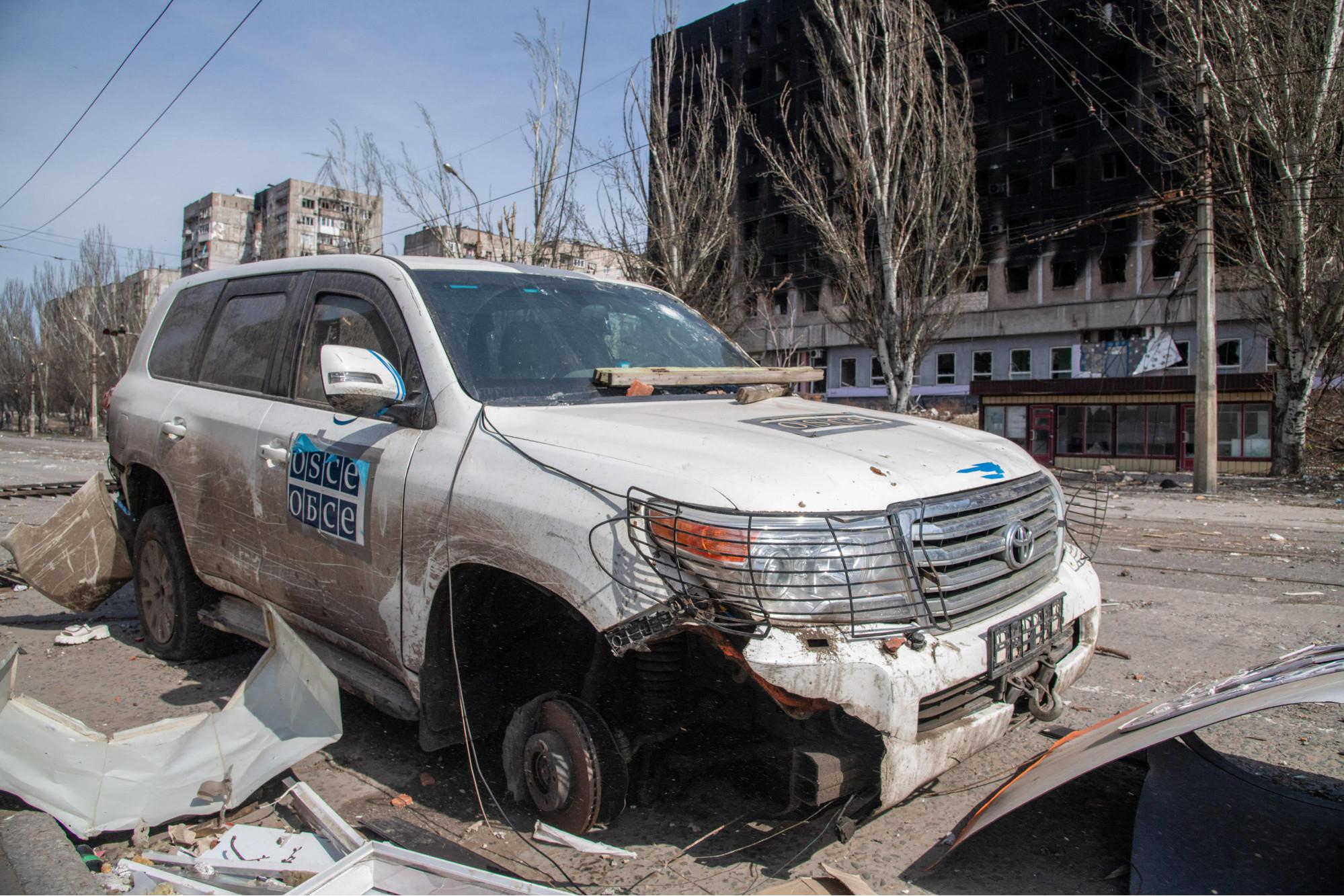 Ucraina, Osce: "Osservatori militari arrestati a Donetsk e Luhansk"