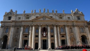 Ucraina, Papa Francesco: "Stop alla guerra insensata"