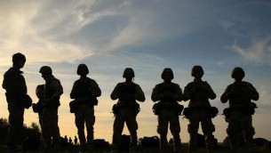 Ucraina, Parigi: "Addestreremo piloti, paura per barriera lingua: corsi in francese"