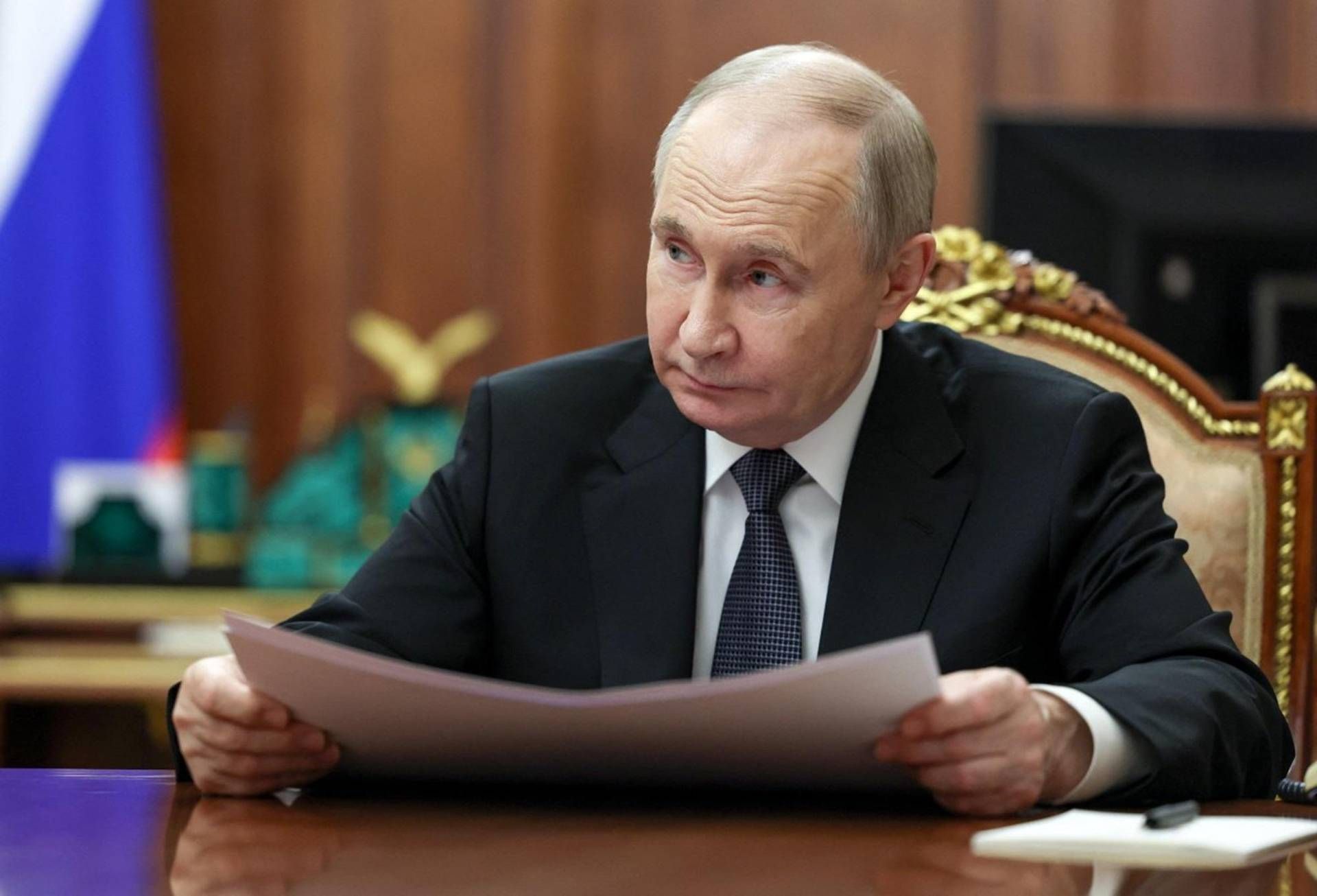Ucraina, Putin attacca: "Sanzioni? Occidente si danneggia da solo, idioti"