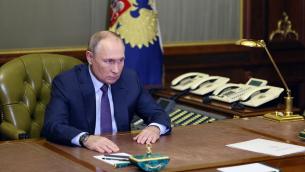 Ucraina, Putin: "Risposta dura ad attacchi a Russia"