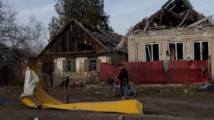 Ucraina, rinviati colloqui di pace tra ministri Esteri a Londra
