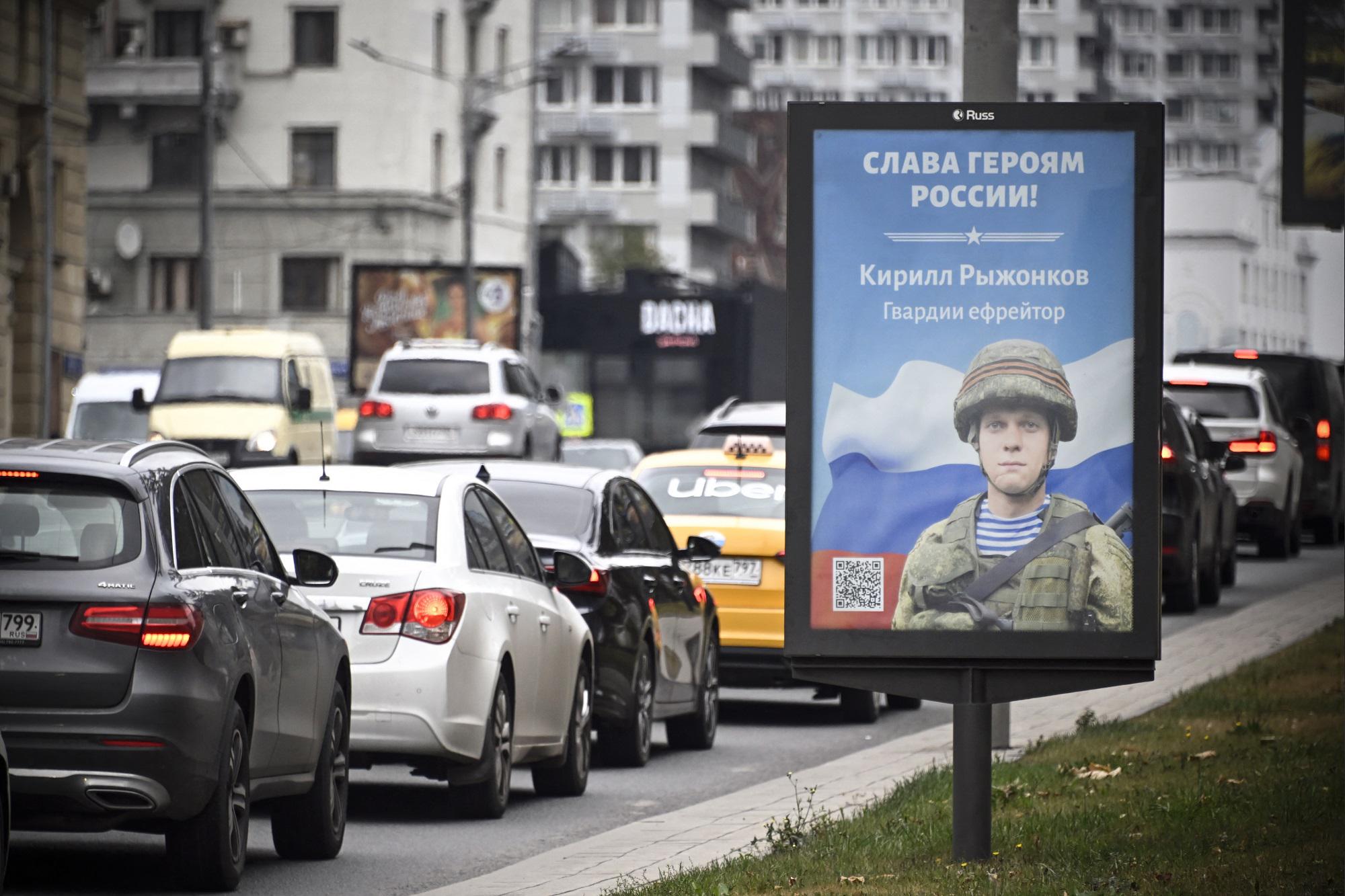 Ucraina, "russi in fuga più numerosi di quelli al fronte"