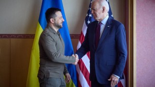 Ucraina-Russia, Biden invita Zelensky alla Casa Bianca