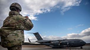Ucraina-Russia, fonti Pentagono: "Esclusa No Fly Zone, si valuta trasferimento Mig"