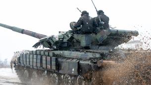 Ucraina-Russia, Luttwak: "Numero truppe russe irrisorio, Putin cadrà"