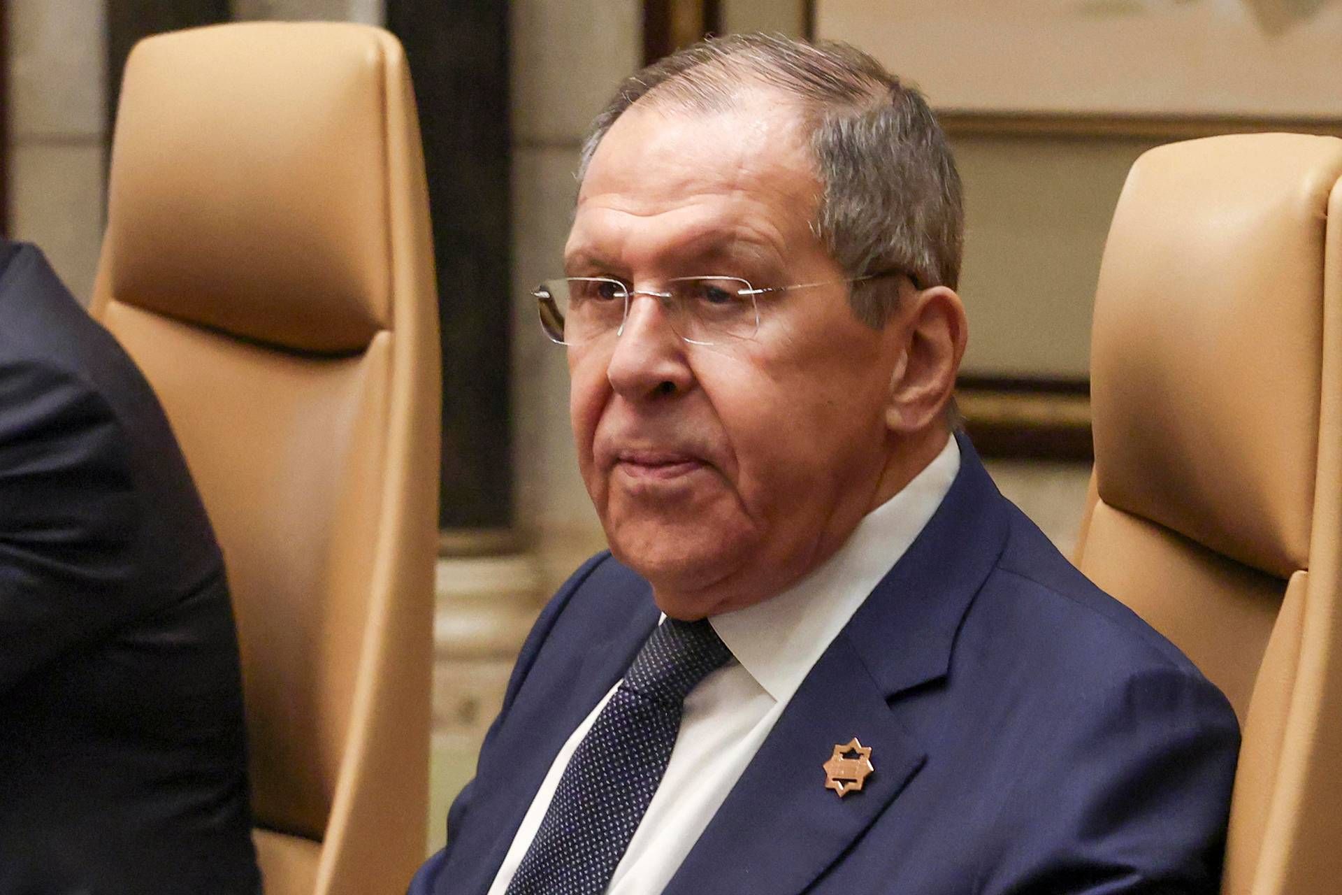 Ucraina, Russia: "Pronti a negoziare sia con Kiev che con l'Europa"