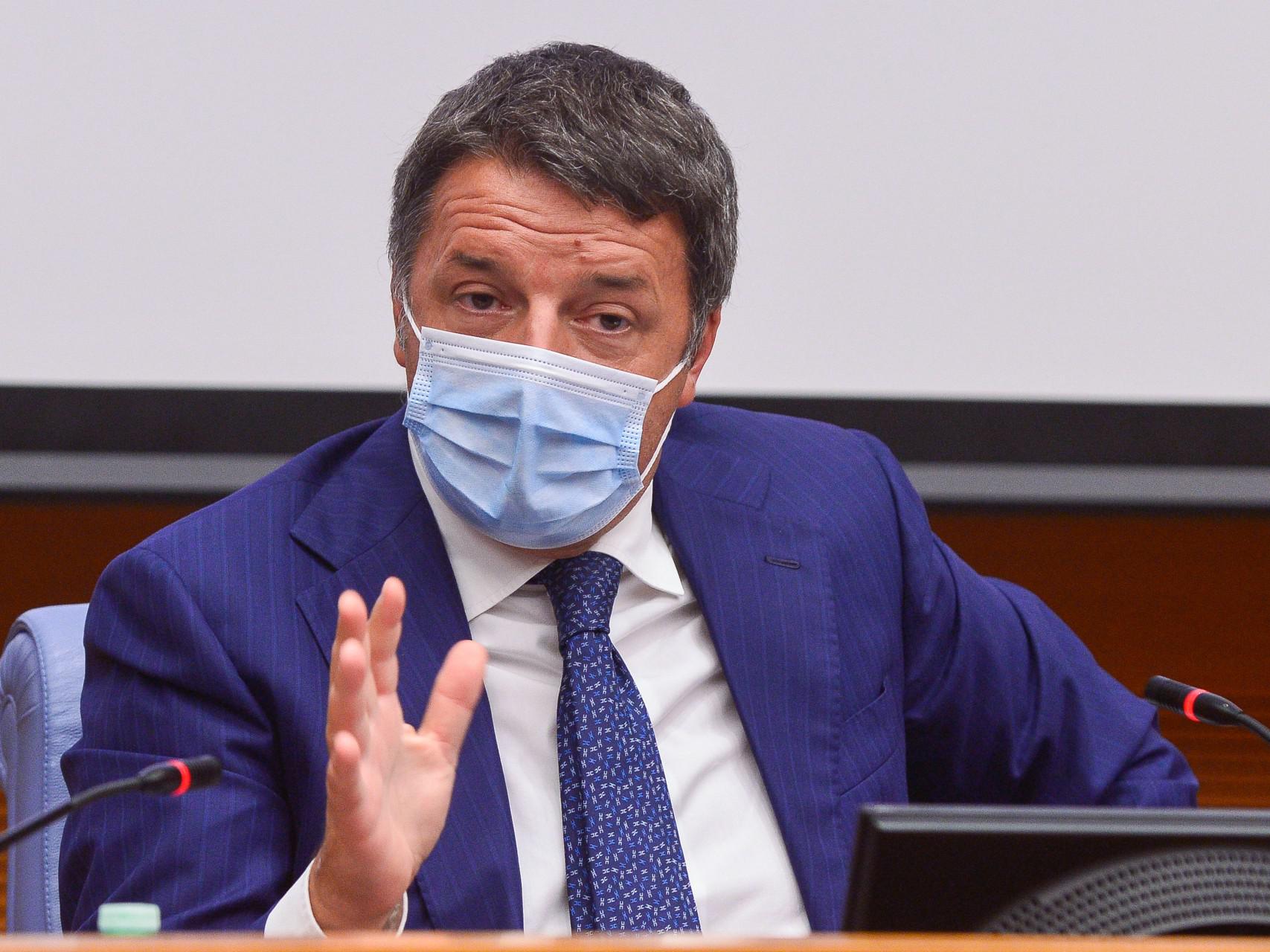 Ucraina-Russia, Renzi: "E' guerra, non Netflix"