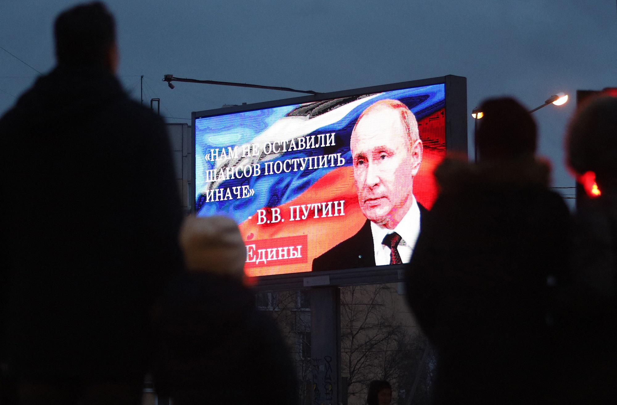 Ucraina-Russia, sanzioni Usa e Ue contro Putin