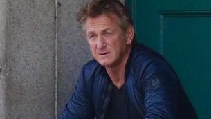 Ucraina-Russia, Sean Penn: "Un miliardario potrebbe mettere fine a guerra"