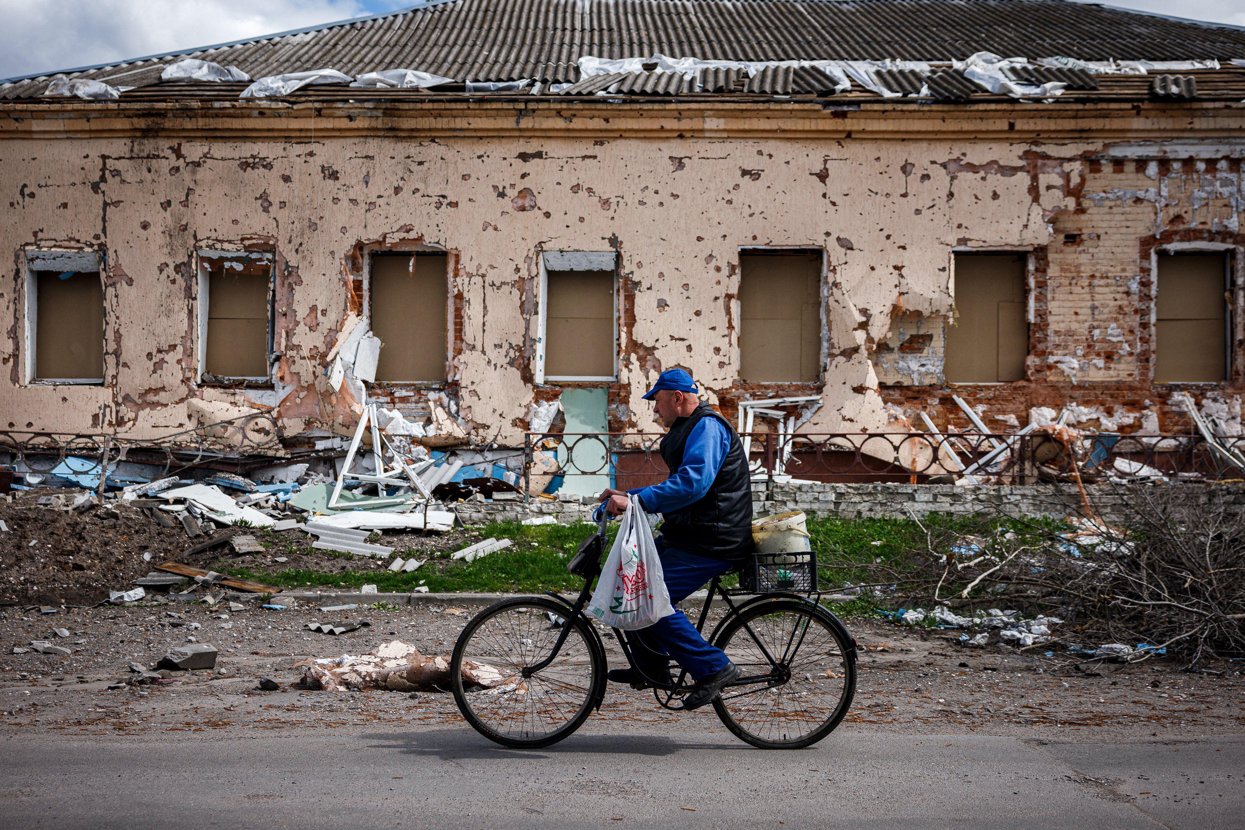 Ucraina, Russia: "Verrà denazificata"