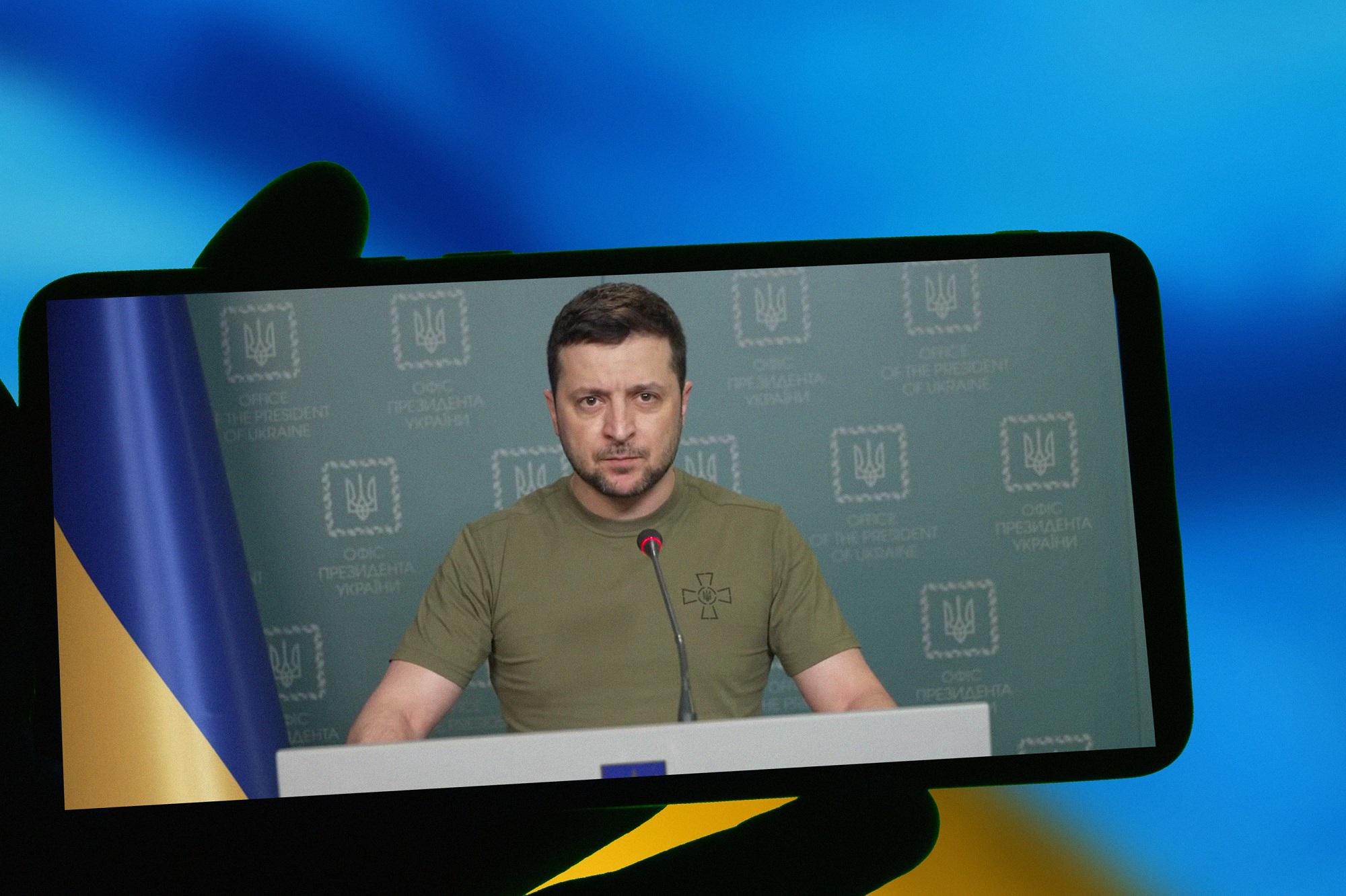 Ucraina-Russia, Zelensky: "103 bimbi uccisi, da invasori crimini guerra"