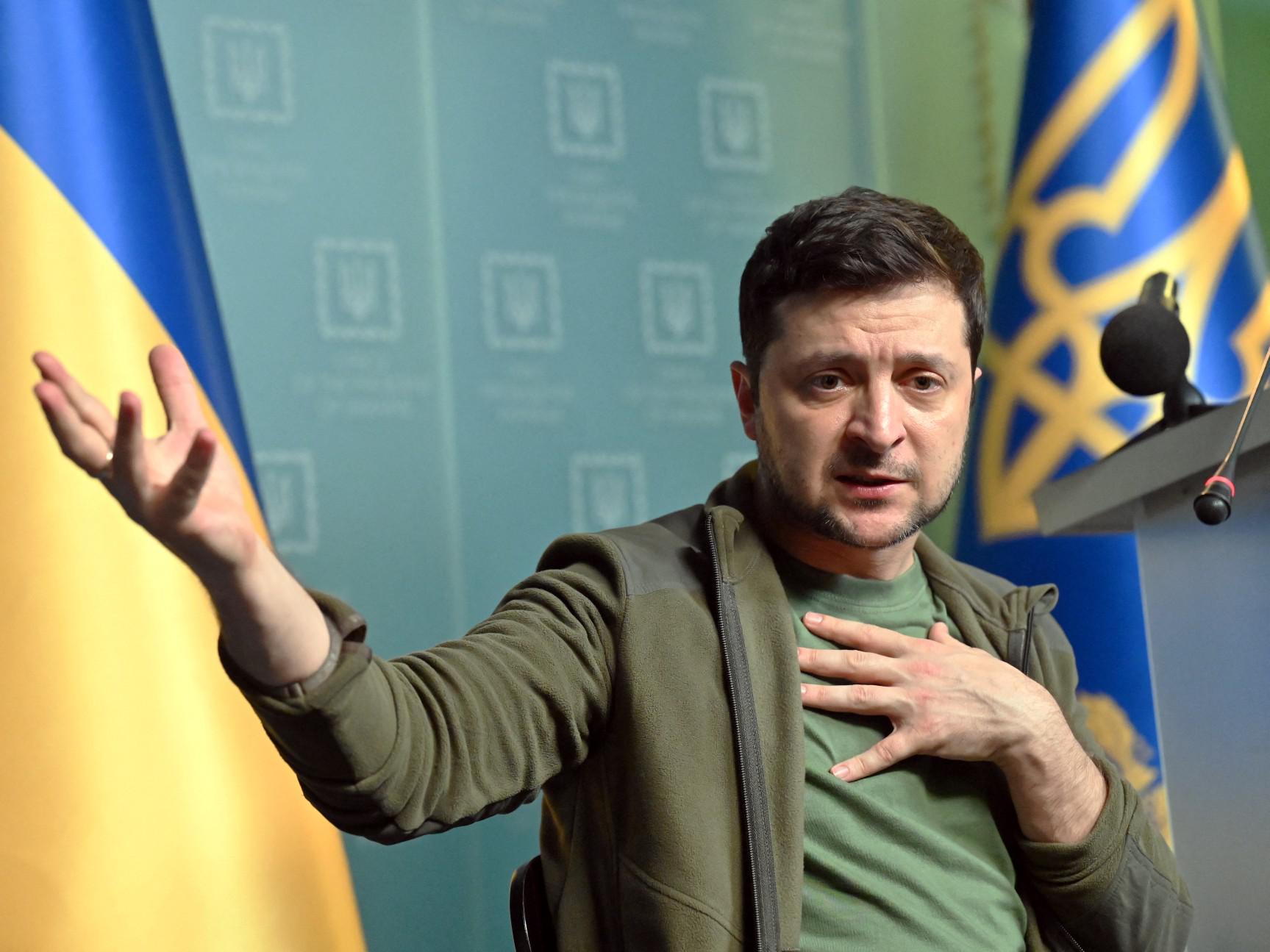 Ucraina-Russia, Zelensky: "Putin annuncia bombe, sanzioni insufficienti"