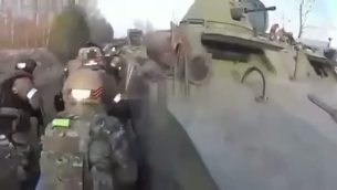 Ucraina, soldati russi cadono in imboscata - Video