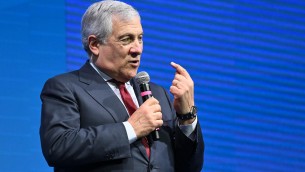 Ucraina, Tajani: "Truppe a Kiev? Rischio terza guerra mondiale"