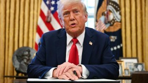 Ucraina, Trump: "La Russia ha le carte in mano"