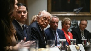 Ucraina, Trump: "Parliamo di centrale di Zaporizhzhia, presto accordo per terre rare"