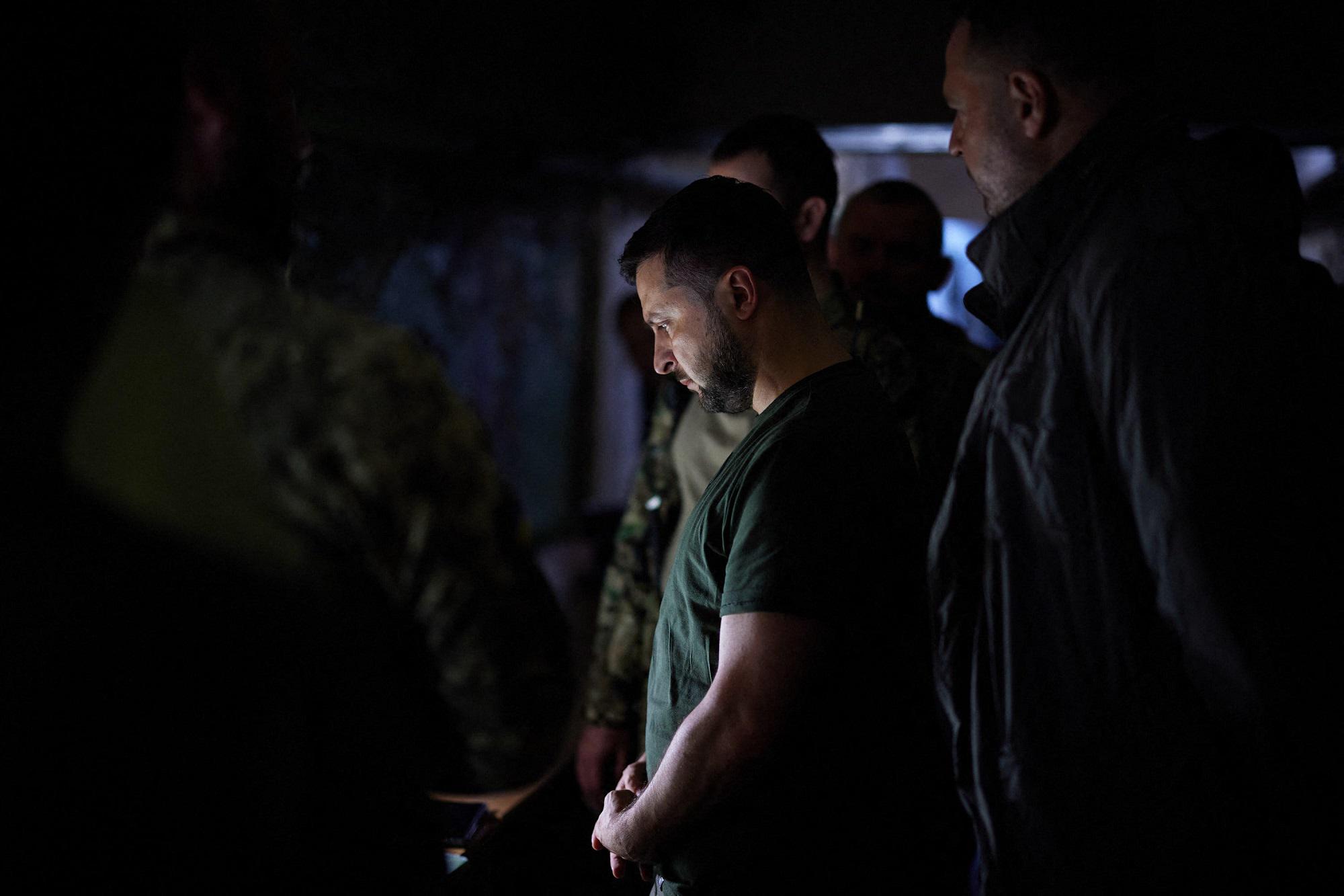 Ucraina, Zelensky annuncia legge per bando chiese affiliate a Mosca