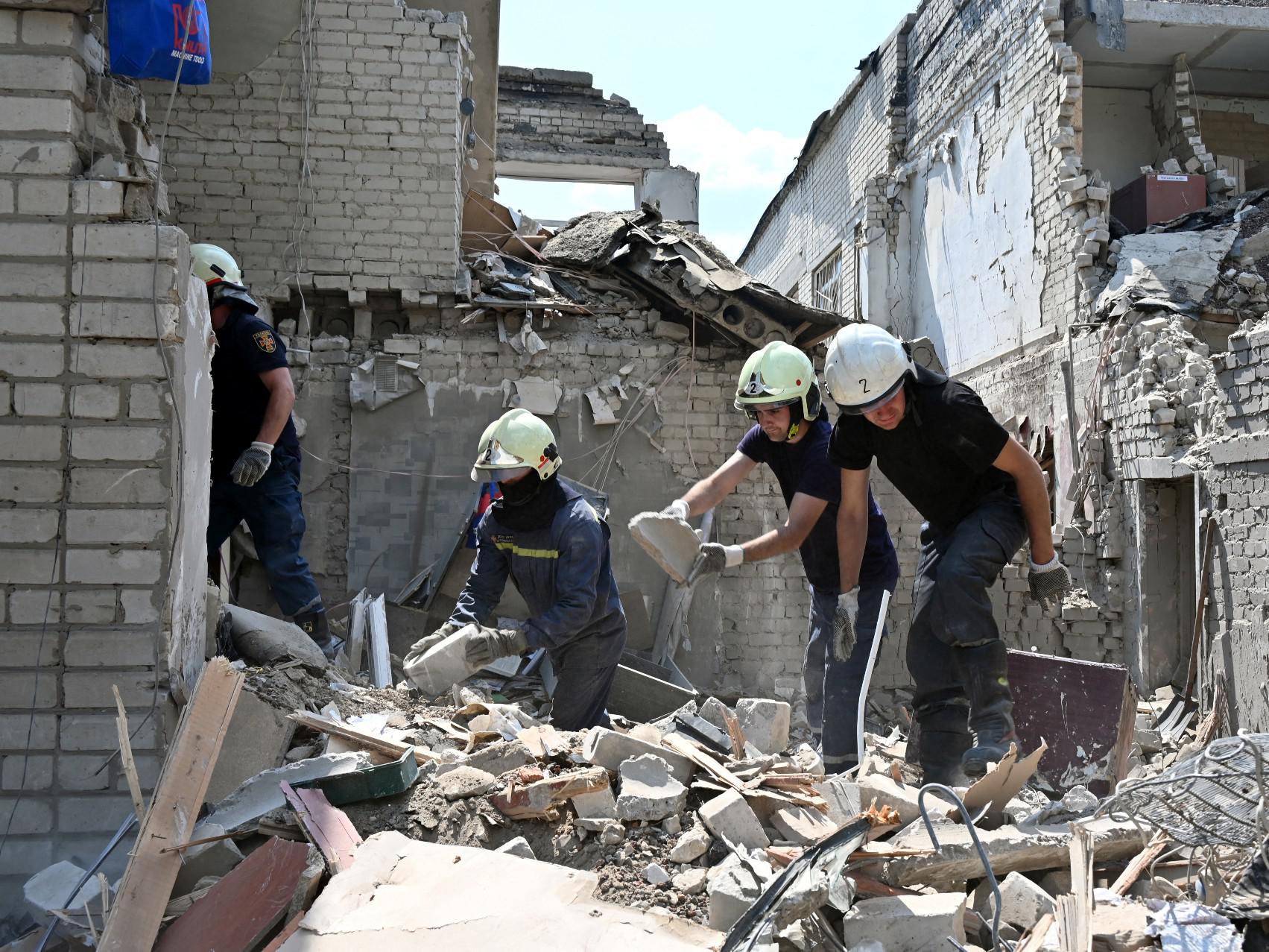 Ucraina, Zelensky: "Difese antimissile in tutto il Paese entro fine anno"
