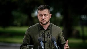 Ucraina, Zelensky: "Non andrò al G20 se c'è Putin"