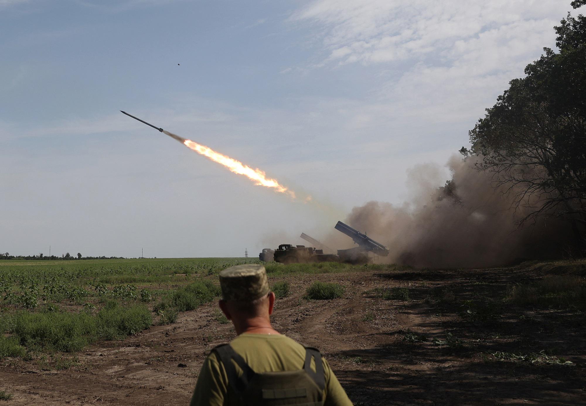 Ucraina, Zelensky: "Pronti a controffensiva, avrà successo"