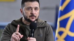 Ucraina, Zelensky: "Russia ha ancora missili per attacchi, noi la determinazione"