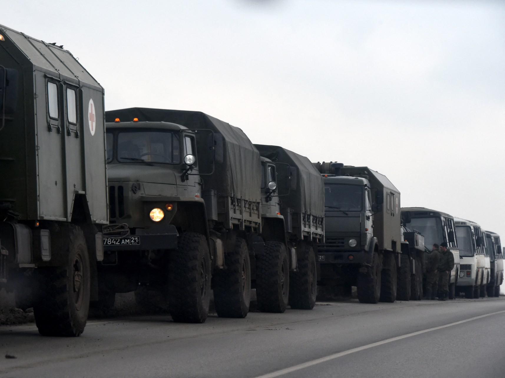 Ucraina, Zelensky: "Russia ha approvato offensiva"