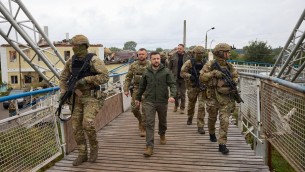 Ucraina, Zelensky: "Russia ha distrutto infrastrutture Kherson"