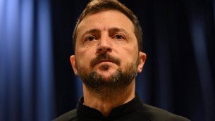 Ucraina, Zelensky: "Russia non si prepara per pace, ma per guerra"