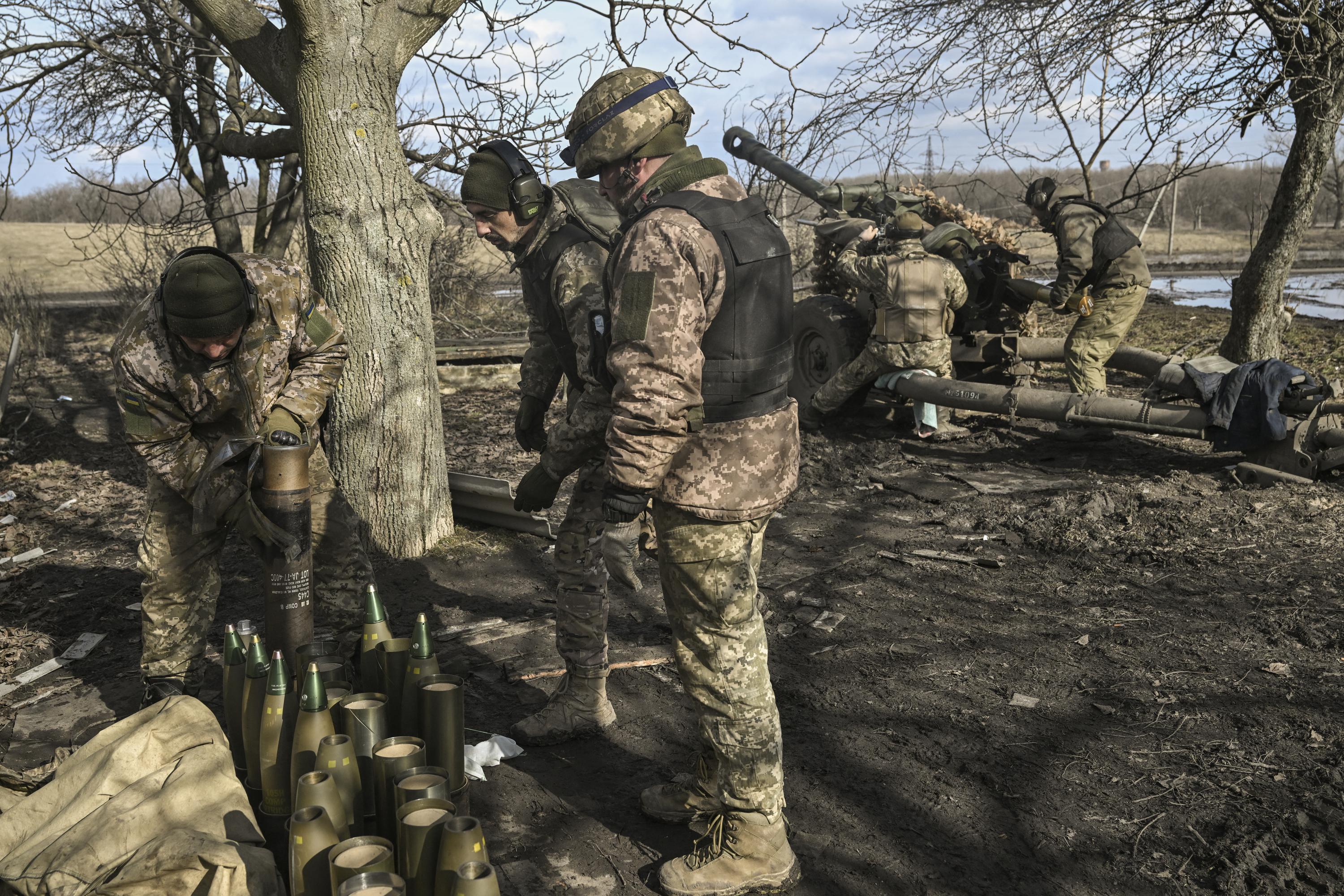 Ucraina, Zelensky: "Se Russia prende Bakhmut avrà via libera"