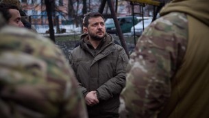 Ucraina, Zelensky: "Su fornitura armi non può esserci alcun tabù"