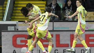 Udinese-Juventus 0-2, autogol di Okoye e rete di Savona
