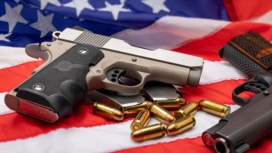 Usa, 50 stragi di massa nel 2022: 100 i morti