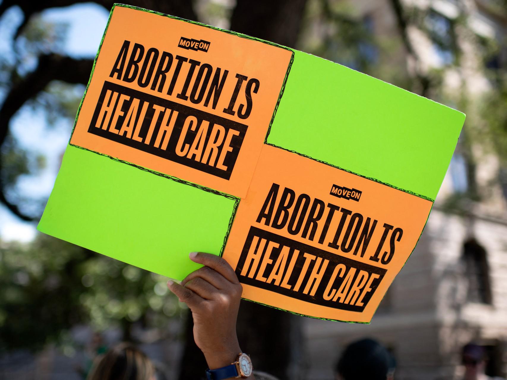 Usa, Alabama: "Donne che usano pillola abortiva potranno essere incriminate"