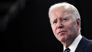 Usa, Biden firma legge aumento tetto debito: scongiurato default
