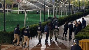 Usa, proteste pro Palestina alla Columbia: irruzione della polizia, 100 arresti
