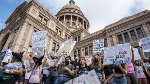Usa, stop alla legge che vieta l'aborto in Texas