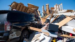 Usa, tornado devastano 5 stati: si temono 50 morti