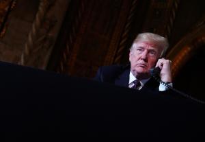 Usa, Trump chiede 'special master' per esame documenti sequestrati da Fbi