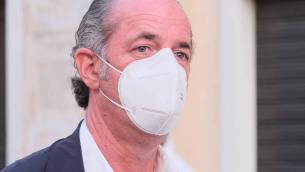 Vaccinazioni in vacanza, Zaia: "Giusto fare seconda dose ai turisti"