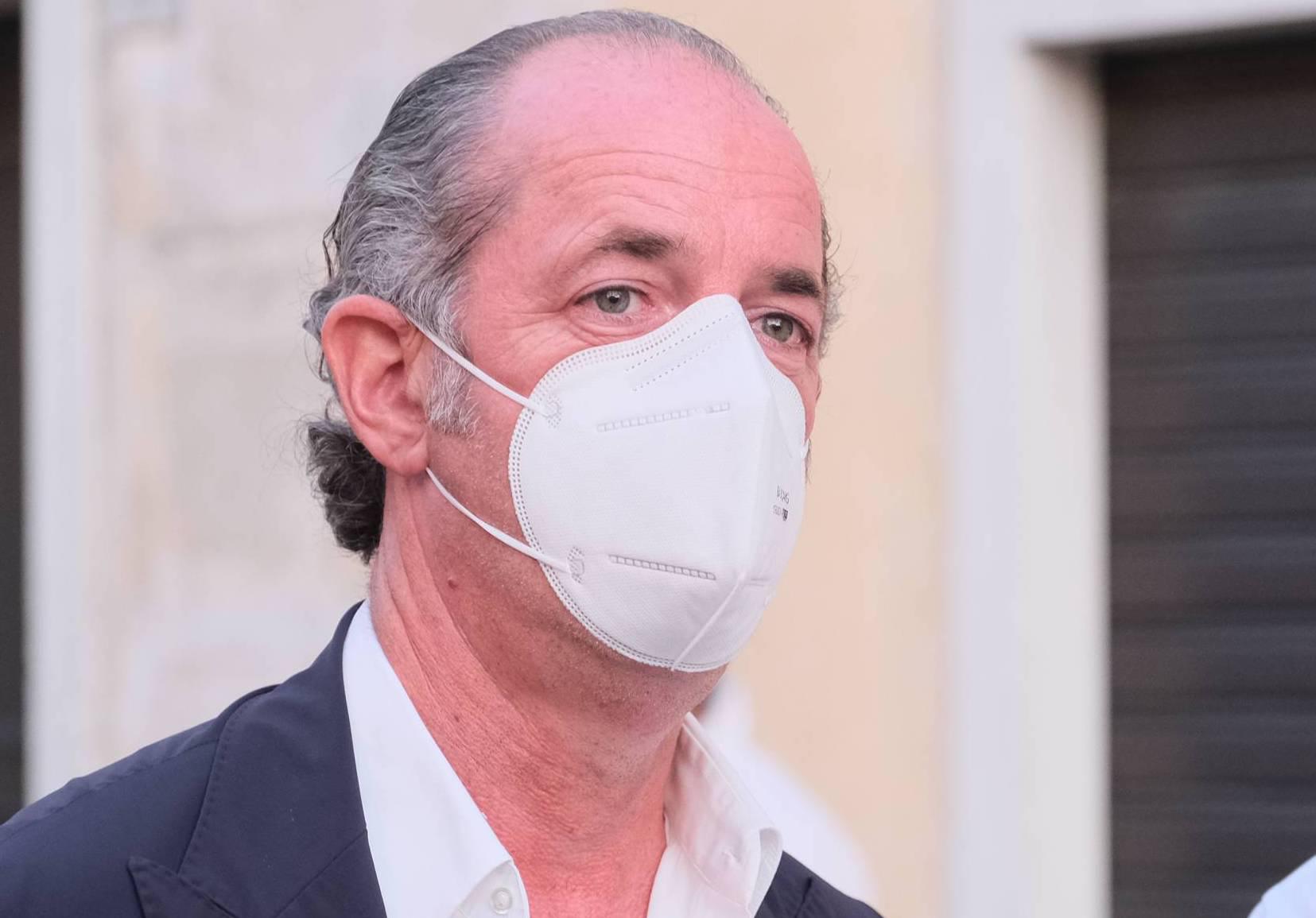 Vaccinazioni in vacanza, Zaia: "Giusto fare seconda dose ai turisti"