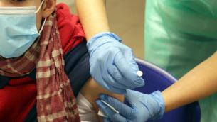 Vaccini 5-11 anni, prima dose a 15