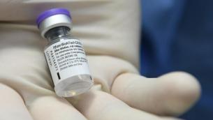 Vaccini Italia, nuovo caso: 4 dosi Pfizer a donna di 67 anni